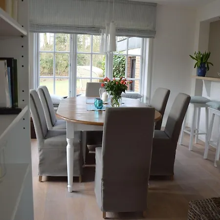 Urlaub-im-ehemaligen-kapitaenshaus *