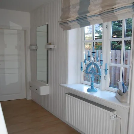 Urlaub-im-ehemaligen-kapitaenshaus Σπίτι διακοπών *