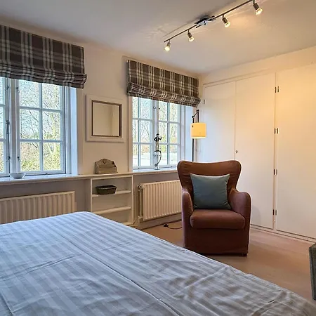 Ferienhaus Urlaub Im Ehemaligen Kapitänshaus *
